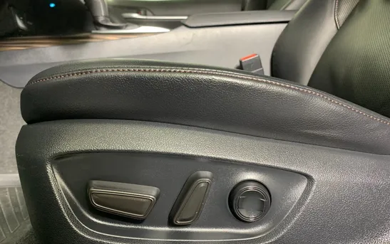 Toyota Camry 3.50 автоматическая, фото №1