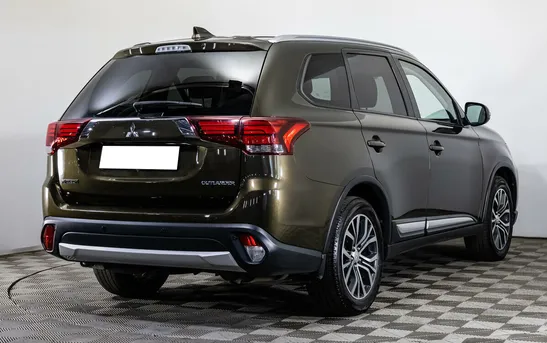 Mitsubishi Outlander 2.00 вариатор, фото №1