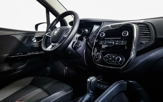 Renault Kaptur 1.30 вариатор, фото №1