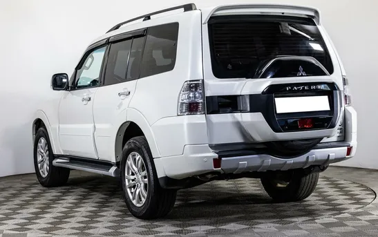 Mitsubishi Pajero 3.80 автоматическая, фото №1