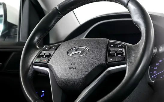 Hyundai Tucson 1.60 робот, фото №1