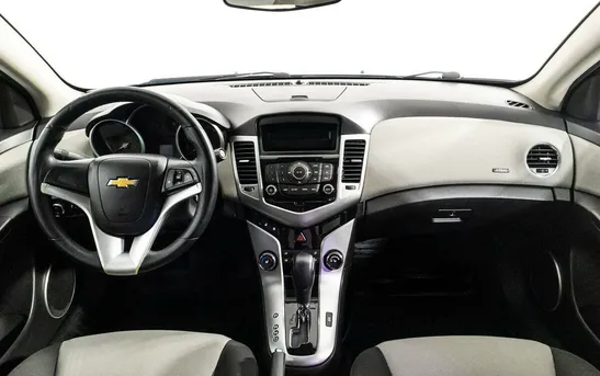 Chevrolet Cruze 1.80 автоматическая, фото №1