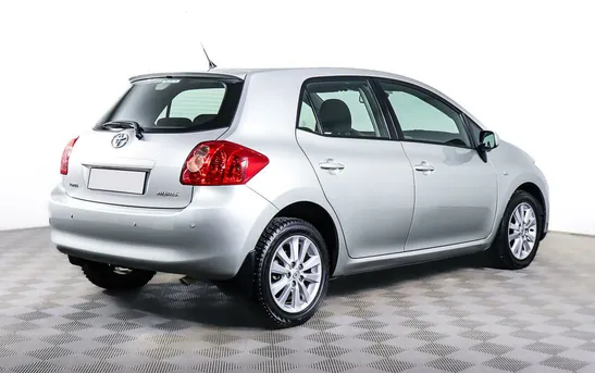 Toyota Auris 1.60 робот, фото №1