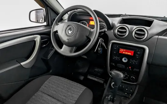 Renault Duster 2.00 автоматическая, фото №1