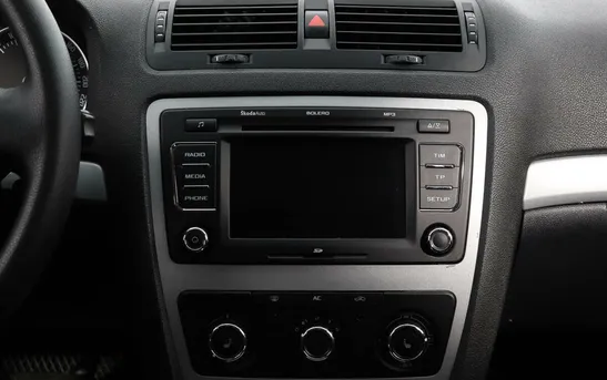 Skoda Octavia 1.80 робот, фото №1