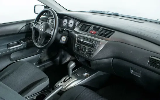 Mitsubishi Lancer 1.60 автоматическая, фото №1